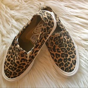 Vans leopard slip on shoes size 6.5